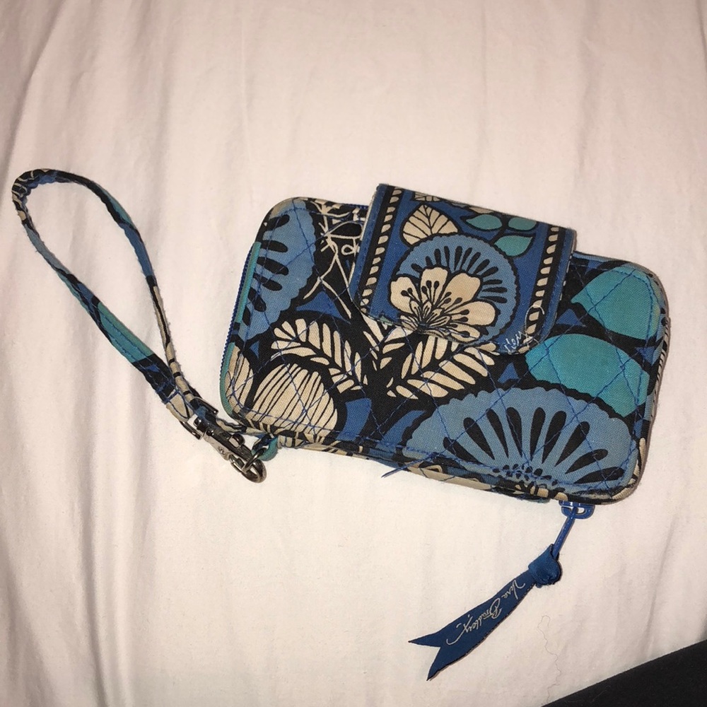 Vera Bradley Phone wristlet